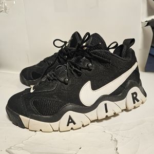 Nike Air Barrage Low Sneakers Men's Sz 10 Blk/White CD7510-001 Pre Owned